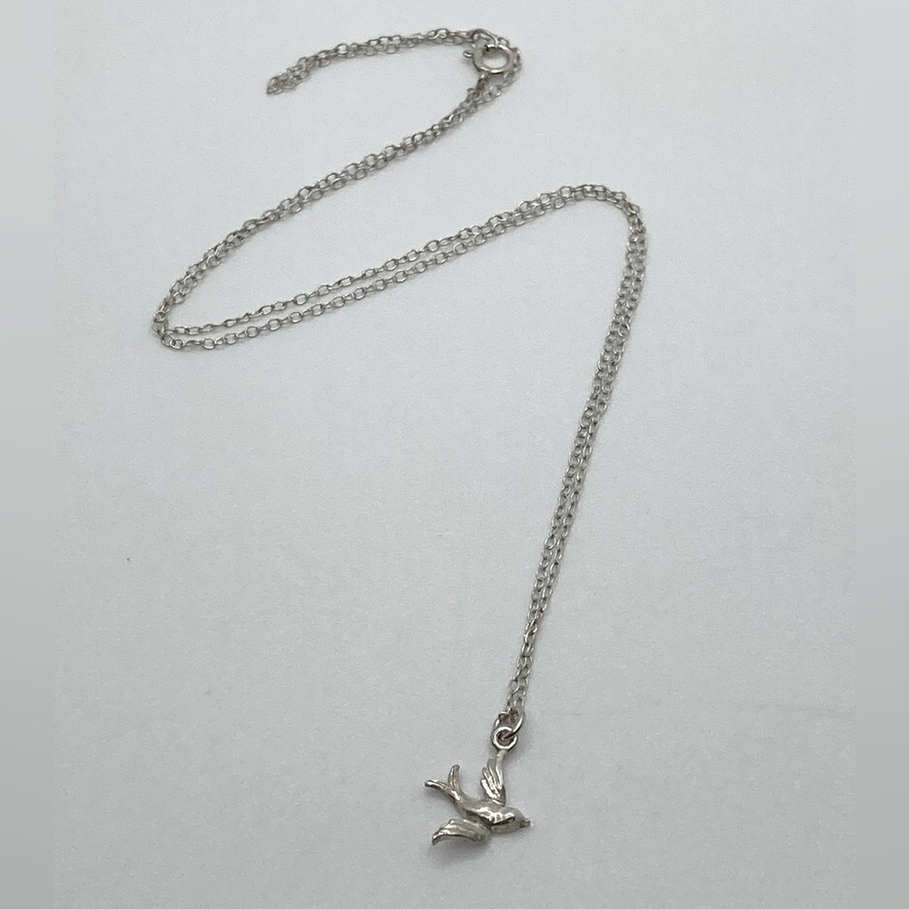 Vtg Sterling Silver Sparrow Bird Necklace Dainty Chain 17” + .6” Pendant